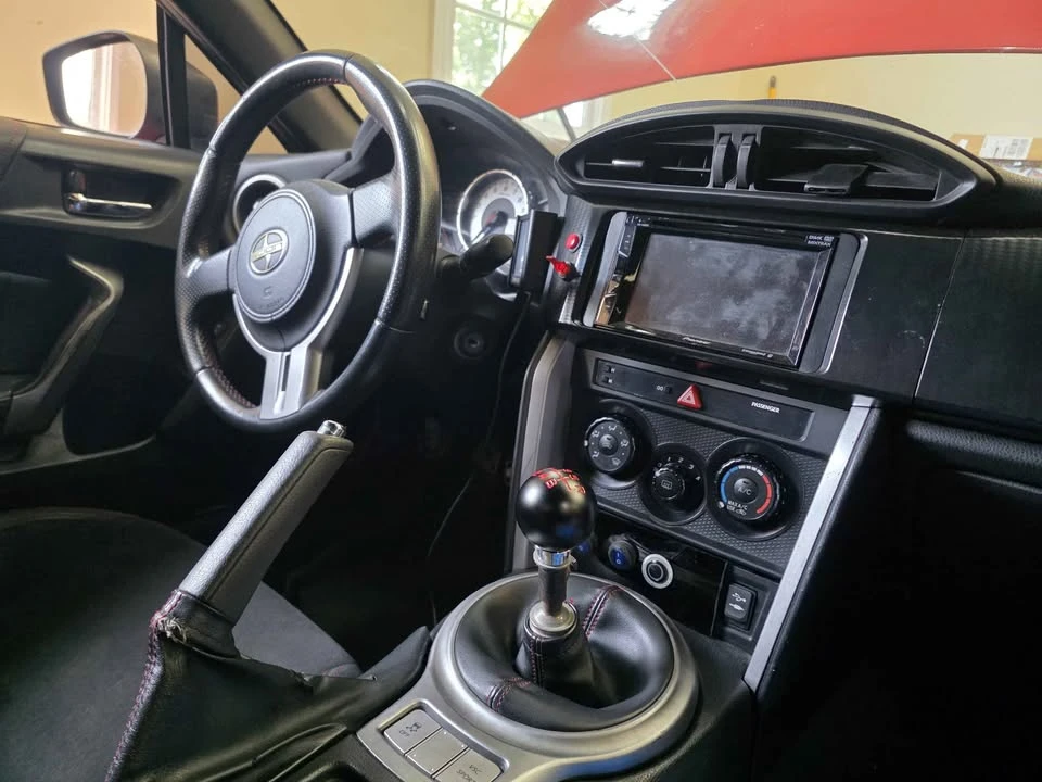 2013 Scion FR-S - Image 9 of 19