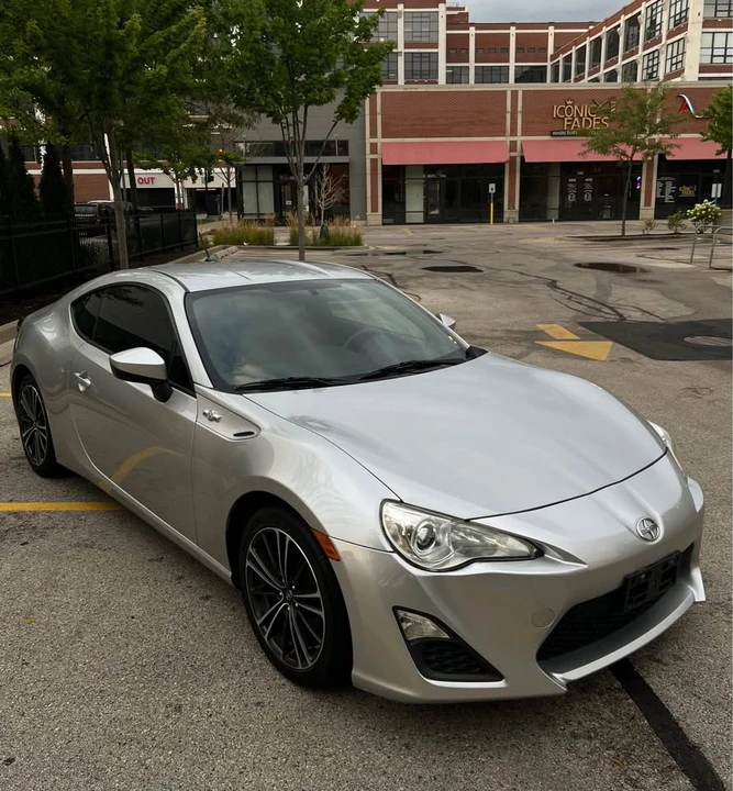 2013 Scion FR-S - Image 8 of 14