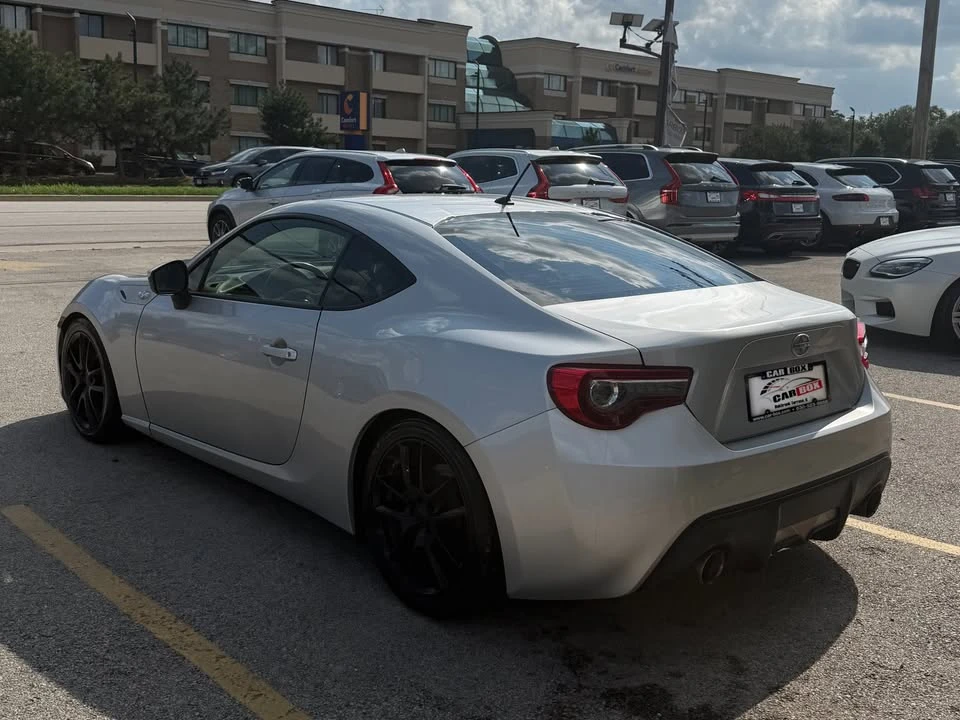2013 Scion FR-S - Image 8 of 17
