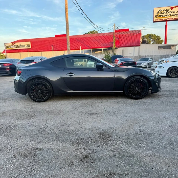 2013 Scion FR-S - Image 8 of 19