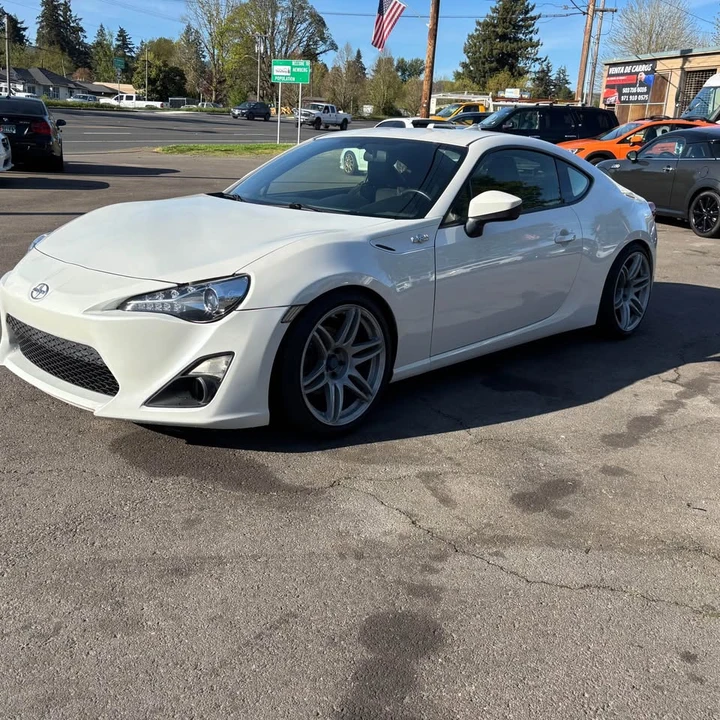 2013 Scion FR-S - Image 6 of 17