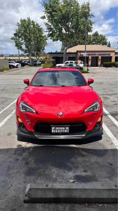2013 Scion FR-S - Image 2 of 6