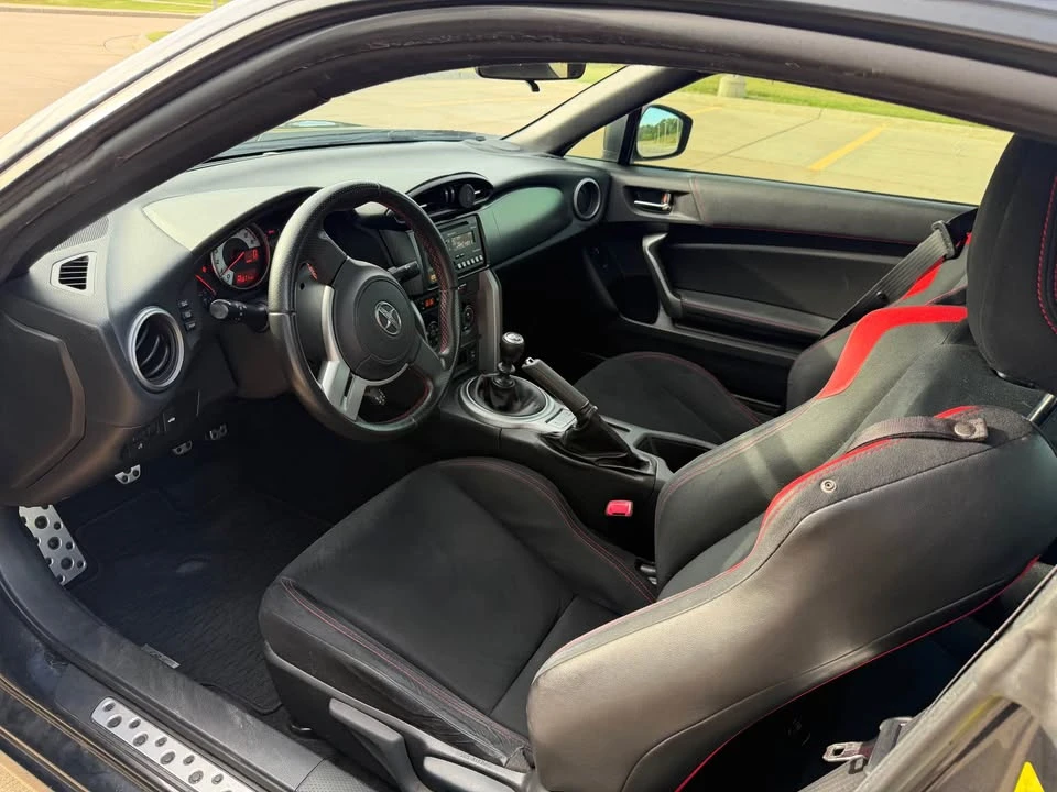 2013 Scion FR-S - Image 9 of 10