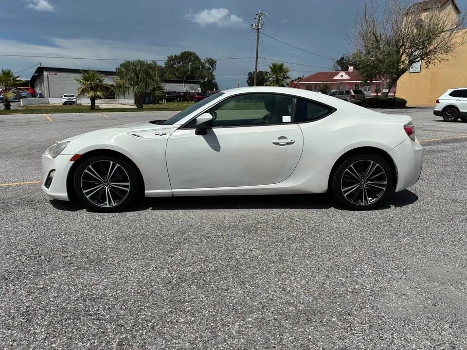 2013 Scion FR-S - Image 2 of 12