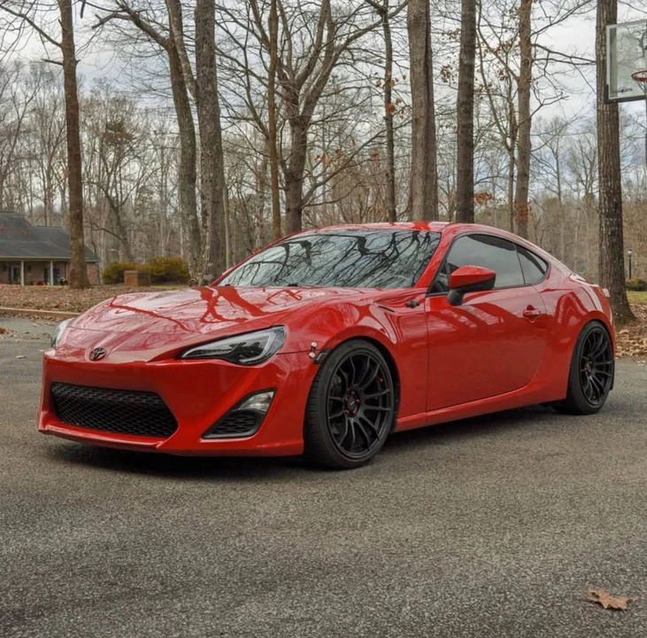2013 Scion FR-S - Image 2 of 9