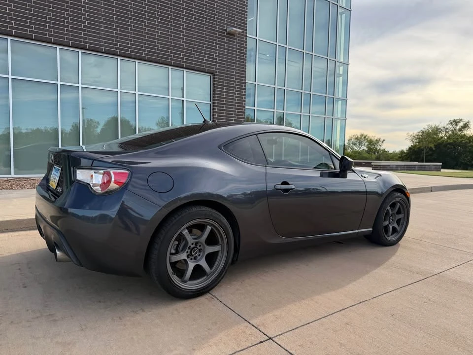 2013 Scion FR-S - Image 3 of 10