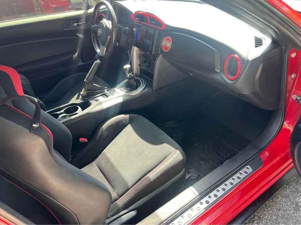2013 Scion FR-S - Image 10 of 15