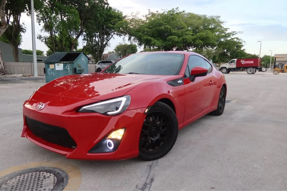 2013 Scion FR-S - Image 2 of 15