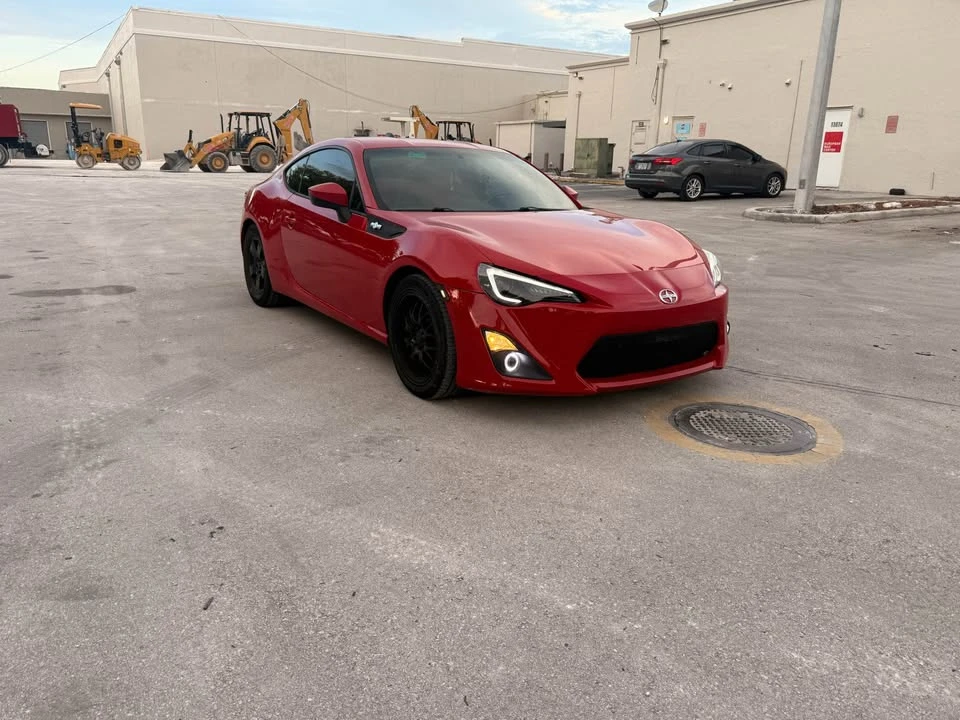 2013 Scion FR-S - Image 4 of 15