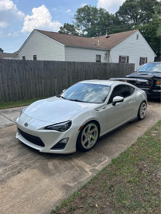 2013 Scion FR-S - Image 4 of 6