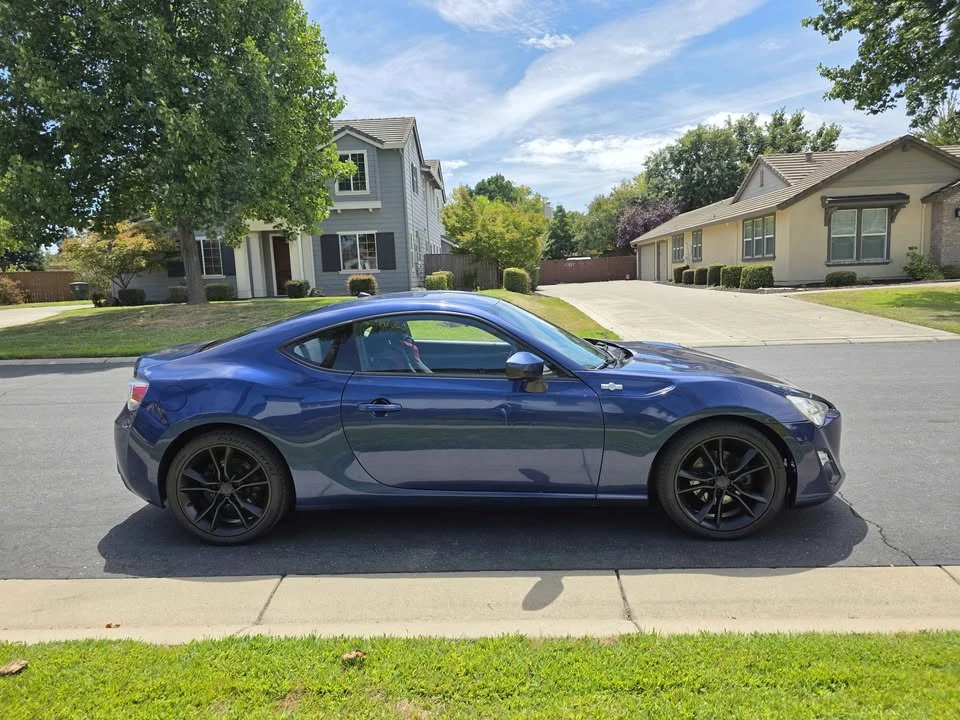 2013 Scion FR-S - Image 4 of 12