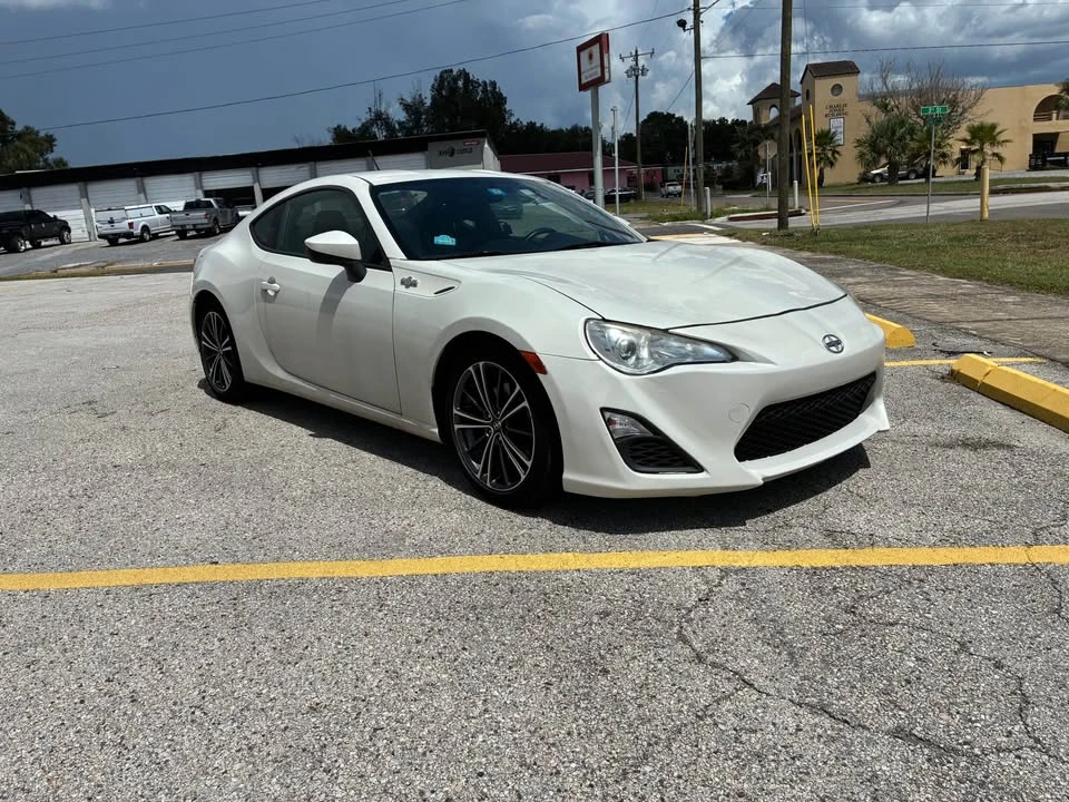 2013 Scion FR-S - Image 7 of 12