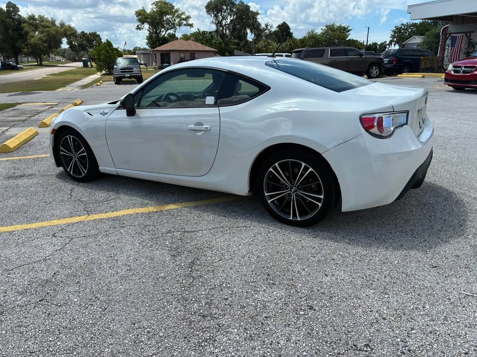 2013 Scion FR-S - Image 3 of 12