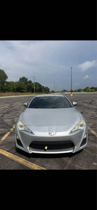 2013 Scion FR-S - Image 2 of 8