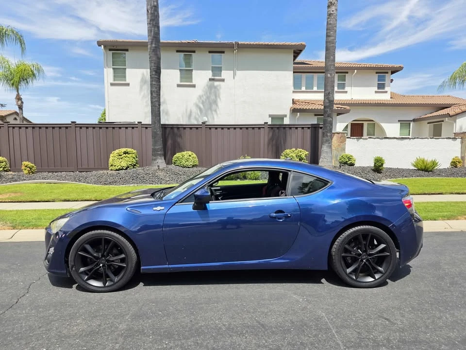 2013 Scion FR-S - Image 8 of 12