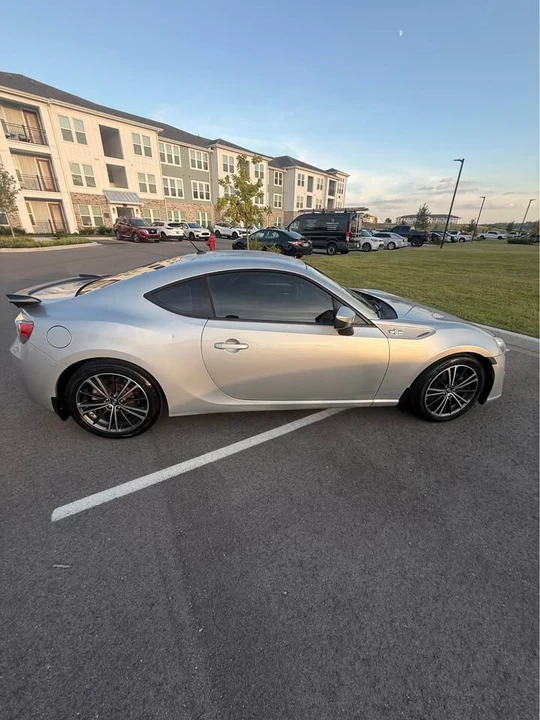 2013 Scion FR-S - Image 3 of 13