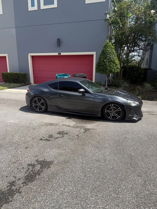 2013 Scion FR-S - Image 3 of 11