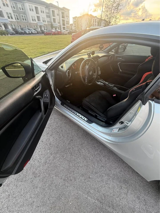 2013 Scion FR-S - Image 7 of 13