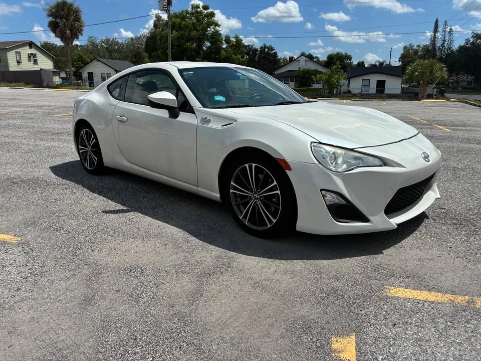 2013 Scion FR-S - Image 7 of 12
