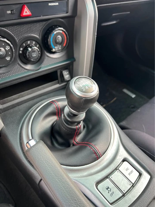 2013 Scion FR-S - Image 6 of 7