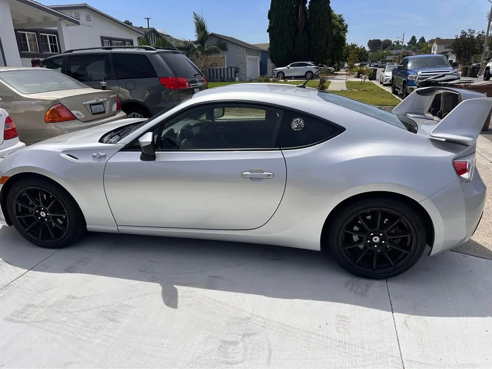 2013 Scion FR-S - Image 5 of 9