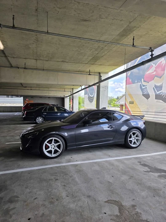 2013 Scion FR-S - Image 4 of 5