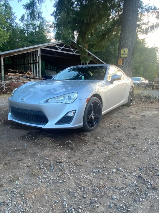 2013 Scion FR-S - Image 2 of 3