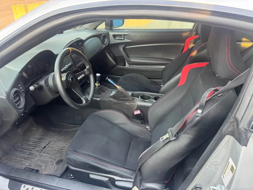 2013 Scion FR-S - Image 5 of 12