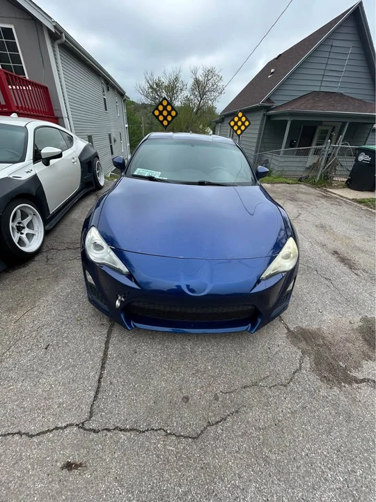 2013 Scion FR-S - Image 2 of 12