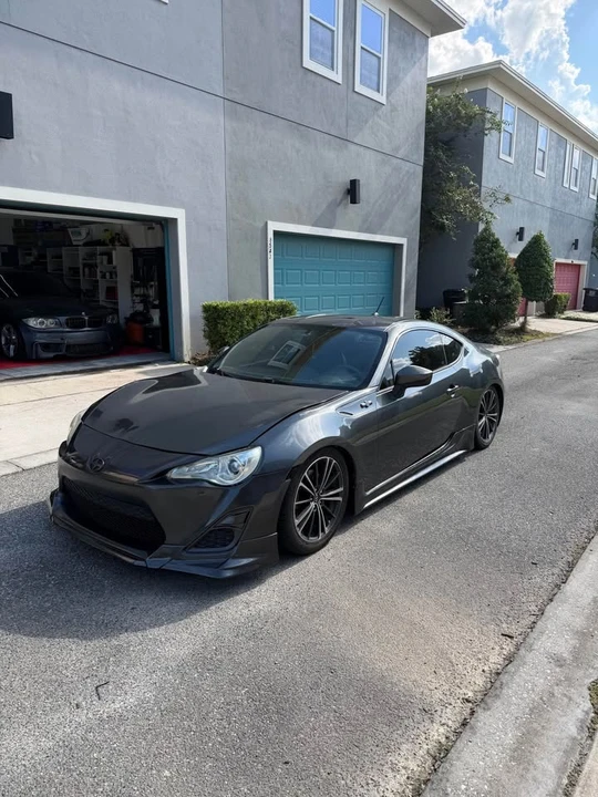 2013 Scion FR-S - Image 2 of 15