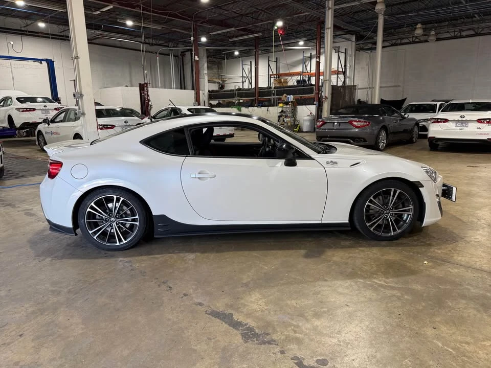 2013 Scion FR-S - Image 5 of 19