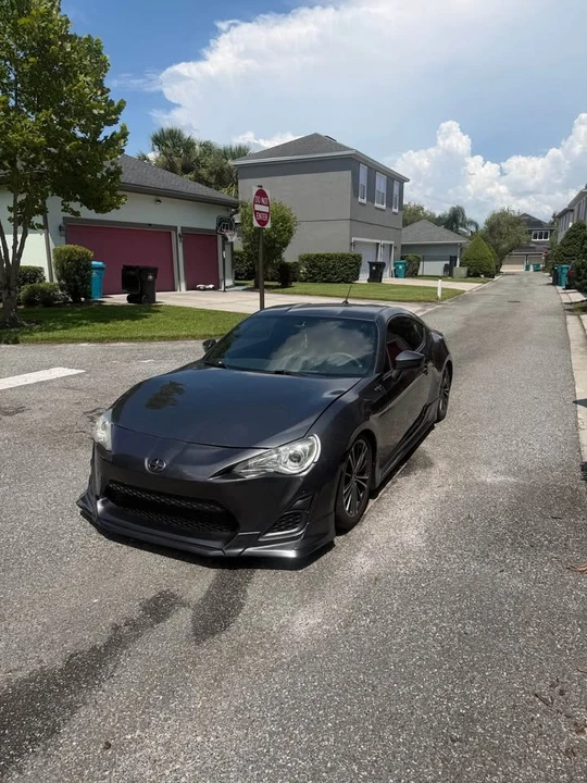 2013 Scion FR-S - Image 4 of 15