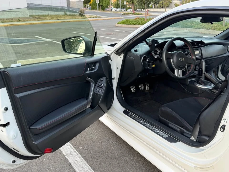 2013 Scion FR-S - Image 11 of 20