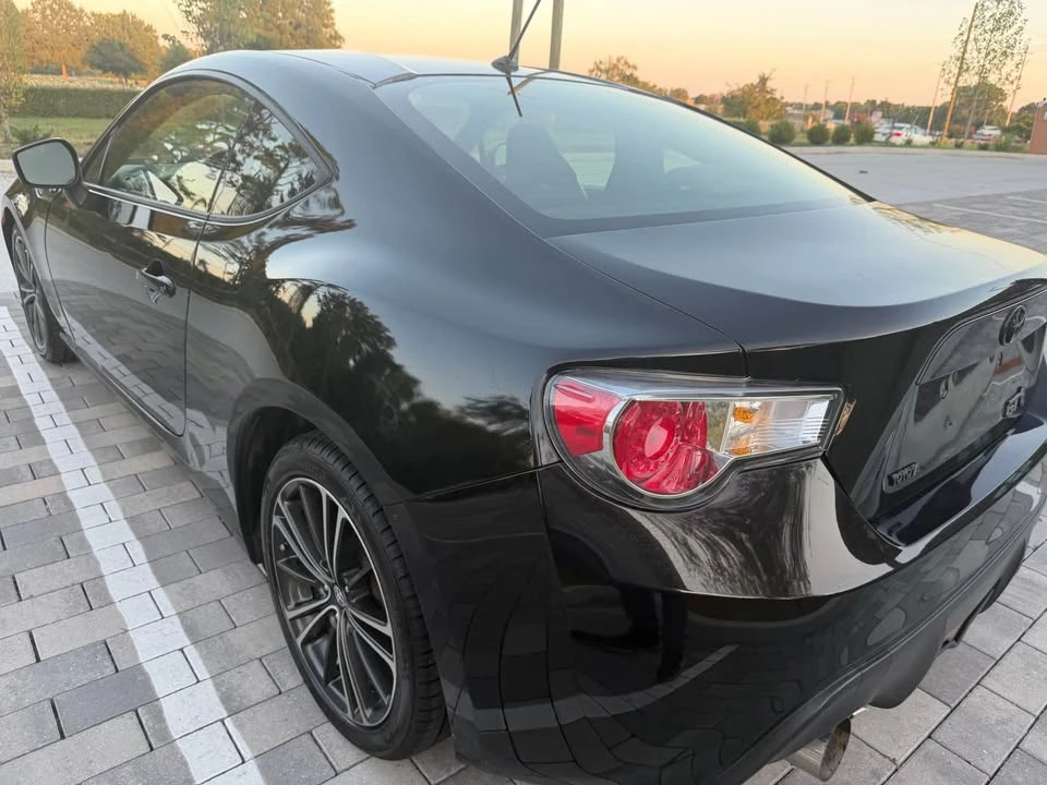 2013 Scion FR-S - Image 8 of 11