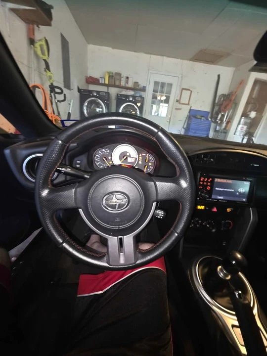 2013 Scion FR-S - Image 2 of 10