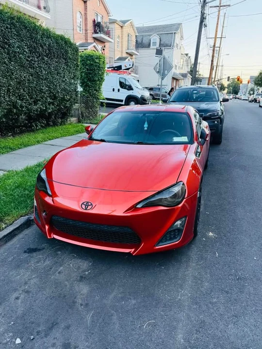2013 Scion FR-S - Image 14 of 20