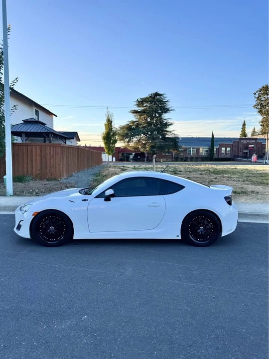 2013 Scion FR-S - Image 8 of 20