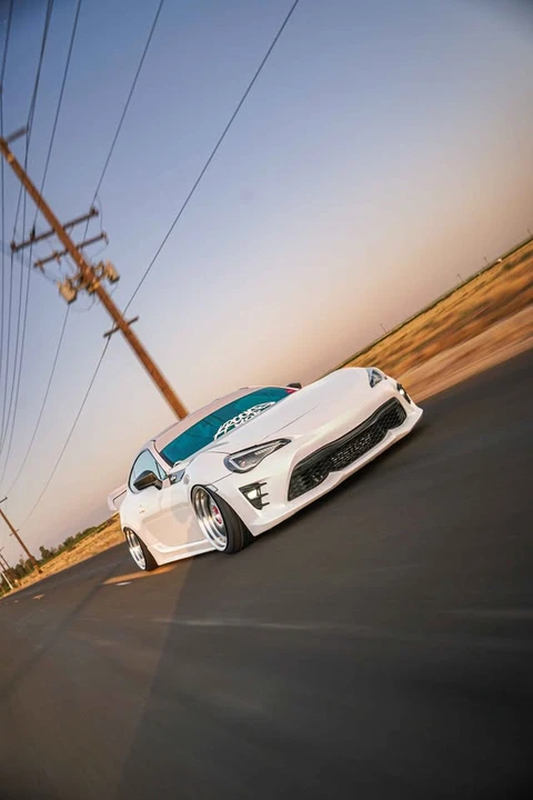 2013 Scion FR-S - Image 2 of 6