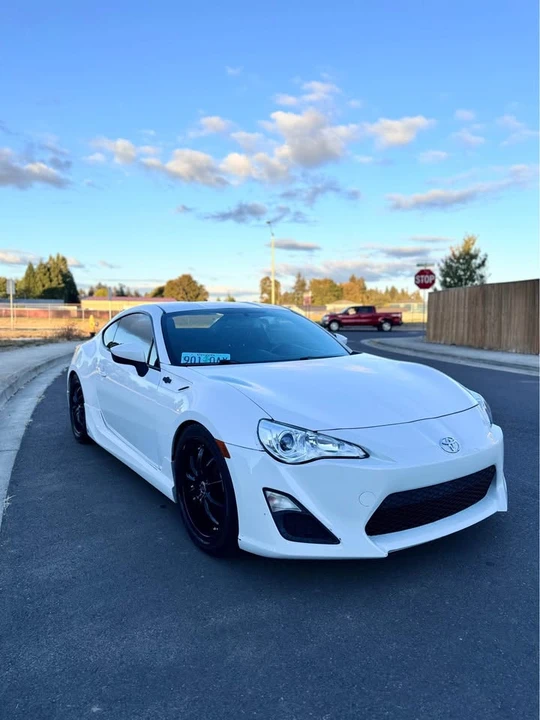 2013 Scion FR-S - Image 3 of 20