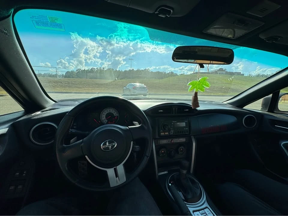 2013 Scion FR-S - Image 7 of 10