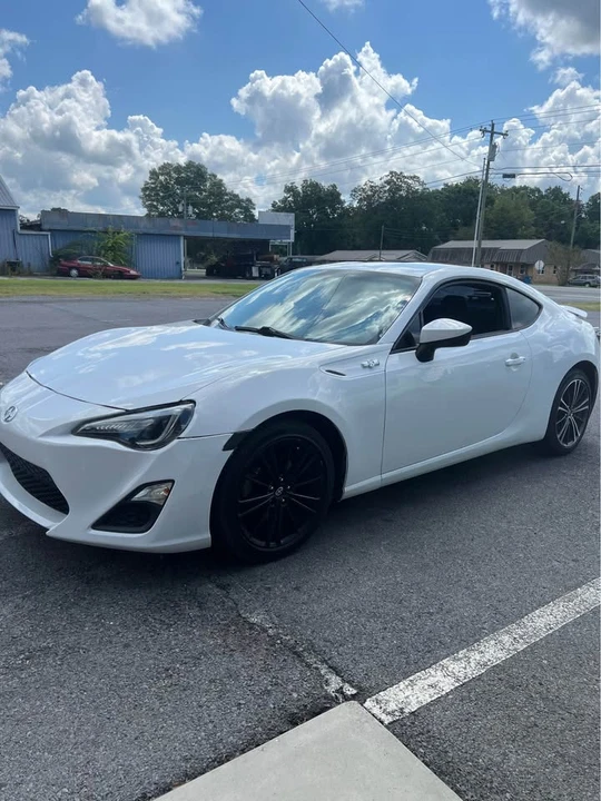 2013 Scion FR-S - Image 2 of 14