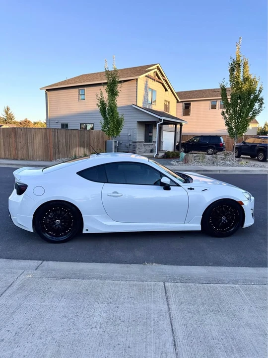 2013 Scion FR-S - Image 4 of 20