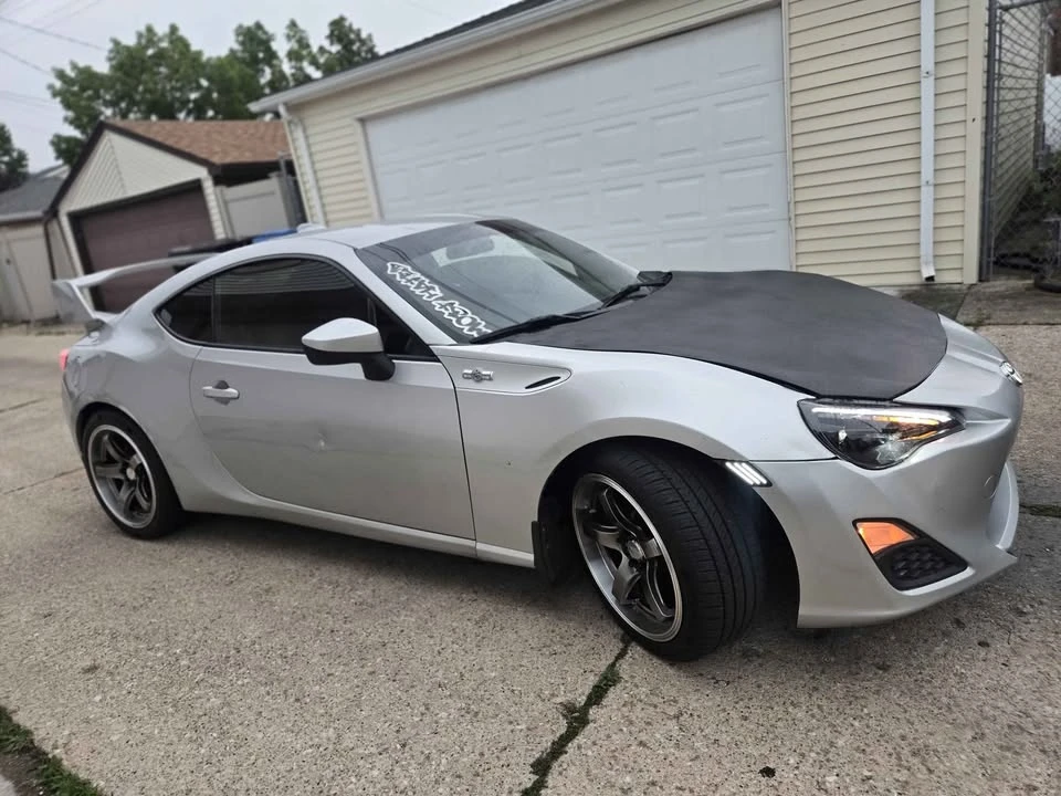 2013 Scion FR-S - Image 2 of 10