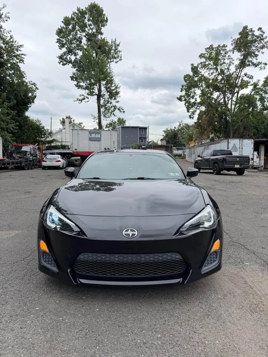 2013 Scion FR-S - Image 2 of 18