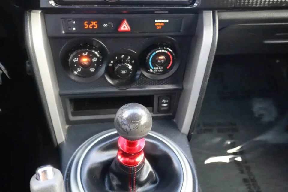 2013 Scion FR-S - Image 6 of 6