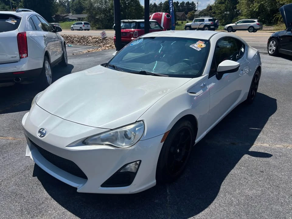 2013 Scion FR-S - Image 4 of 19
