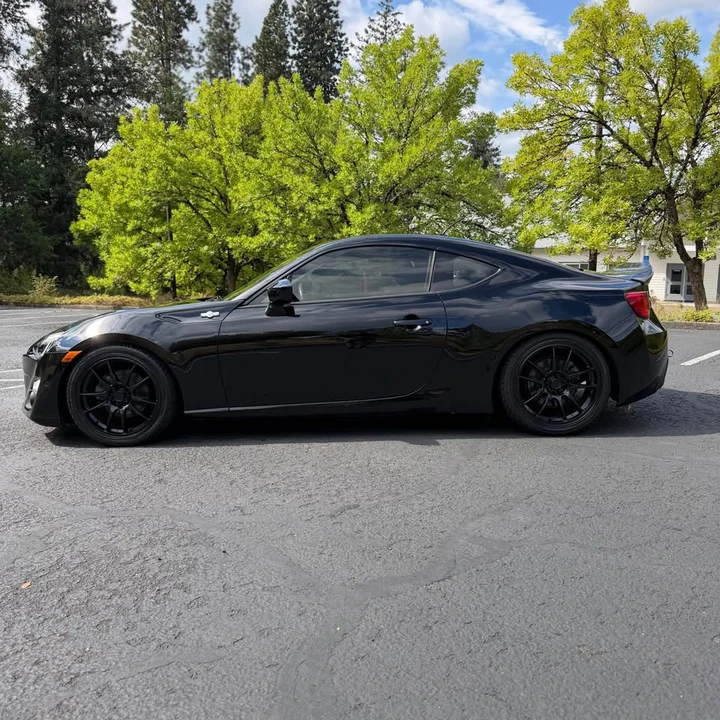 2013 Scion FR-S - Image 10 of 20
