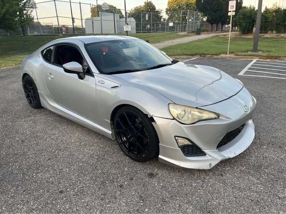 2013 Scion FR-S - Image 8 of 20