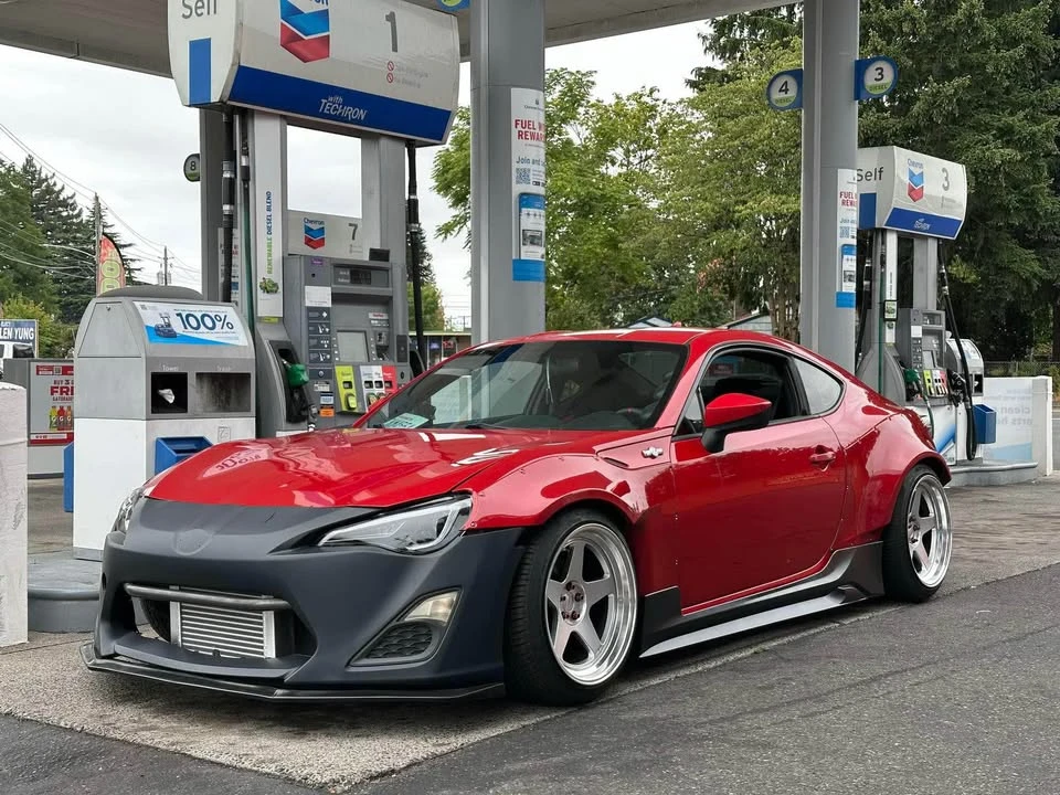 2013 Scion FR-S - Image 2 of 3