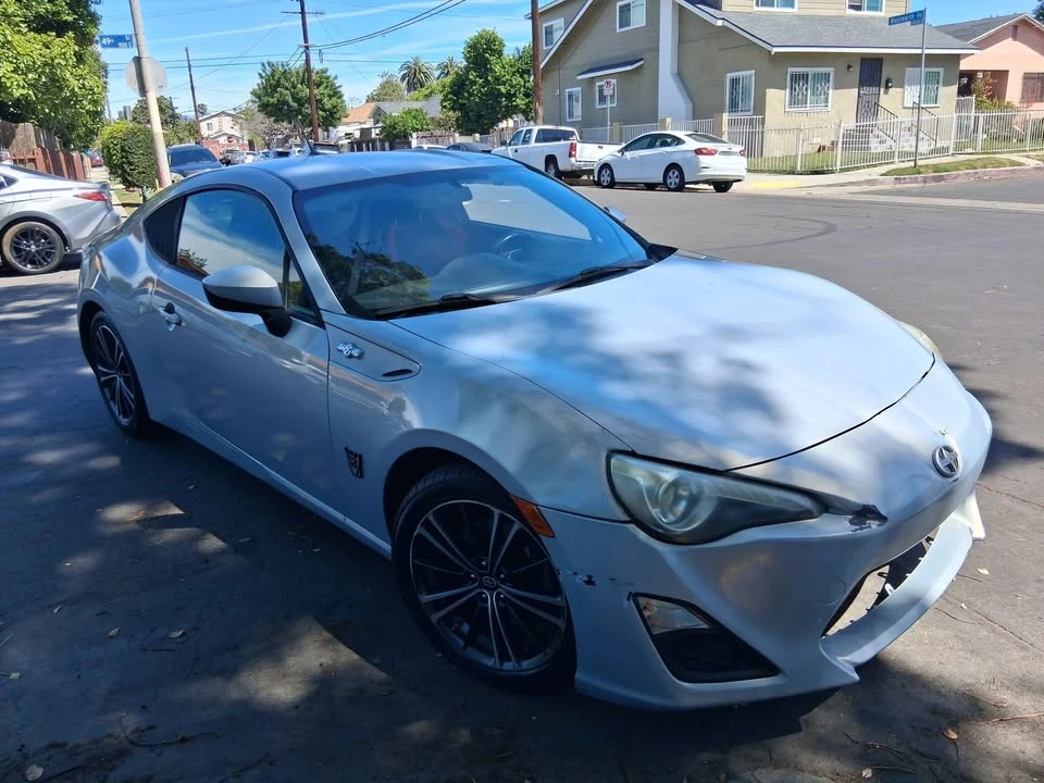2013 Scion FR-S - Image 2 of 12
